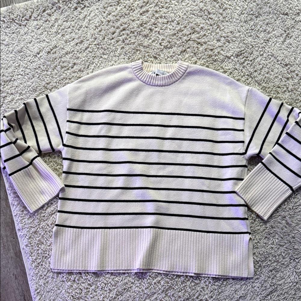 Zara Cream Ribbed Knit Sweater
